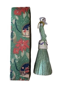 Vintage Porcelain "Spirit of the Dance" Crumb/Brush with Original Decorative Box - Picture 1 of 2