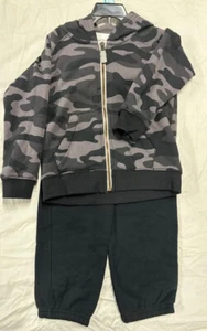 Carters Boys 2 Pc Let’s Play Set (BLACK CAMO 4T)NWT - Picture 1 of 3