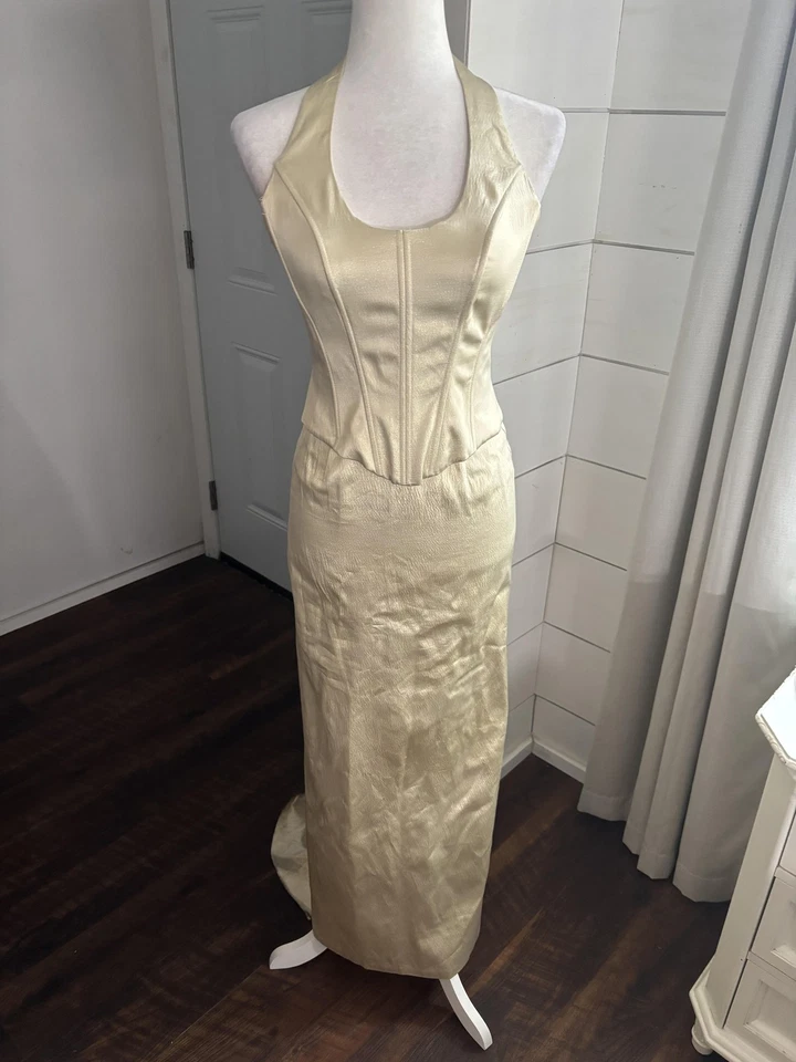 Vestido Jessica McClintock Gunne Sax para mujer 3/4 dorado metálico halter hecho en EE. UU. Foto 1 de 4