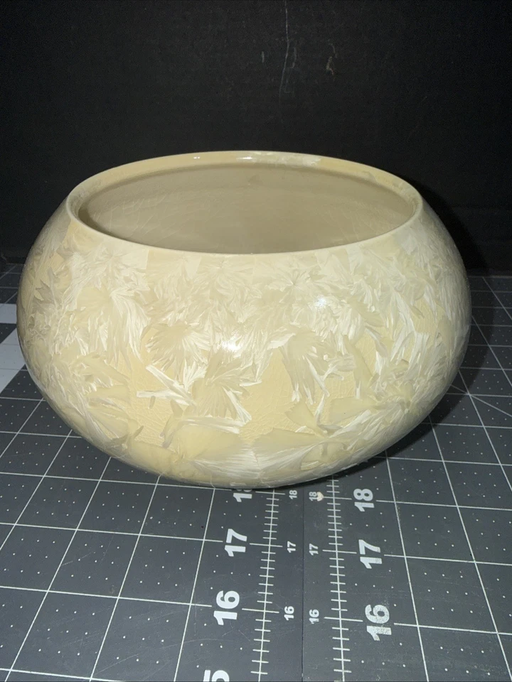 Hermoso cuenco de esmalte cristalino Flambeaux de cerámica artística 5x7 Foto 1 de 4