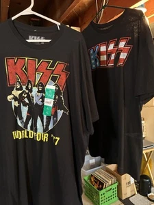 KISS / Lot of 2 Men’s Band Graphic T-Shirt NWT - Size XL- - Picture 1 of 3