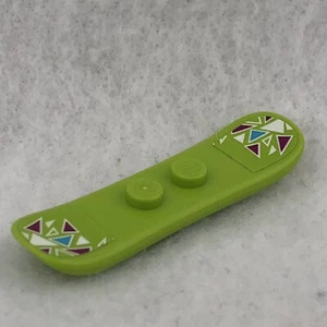 LEGO 18746pb008 Lime Minifigure, Utensil Snowboard Small W/ Magenta Stars (x1) - Picture 1 of 3