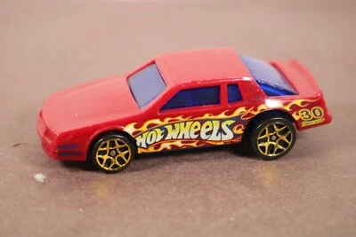 Hot Wheels Track Aces Chevy Stocker #30 Stock Car LQQK Foto 1 de 4