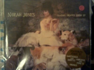 NORAH JONES "CHASING PIRATES" MINT 12" SINGLE... REMIXES - Bild 1 von 1