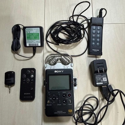 Sony PCM-D100 Portable High-Resolution Linear IC Recorder Black - Image 1 of 4