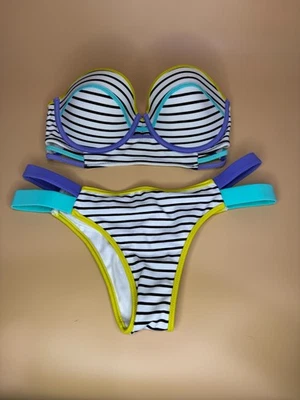 Bikini a Rayas Victoria's Secret 2 Piezas Halter Top Push Up Talla 32D Botella Mediana Foto 1 de 4