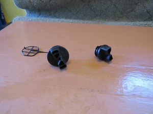 Poulan Wild thing P4018WT Chainsaw OEM Fuel Cap and Oil Cap - Picture 1 of 7