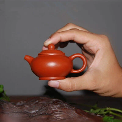Mini tetera yixing zisha arcilla púrpura té mascota decoración del hogar en bandeja de té olla Foto 1 de 4