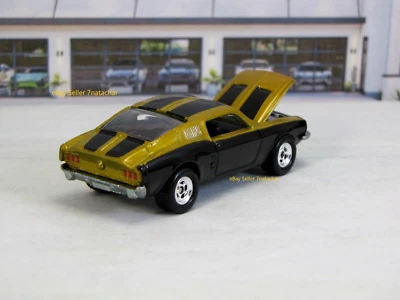 1967 1968 Ford Mustang Fastback Hertz Style Classic Mag Wheels 1/64 Scale Model - Image 1 of 4