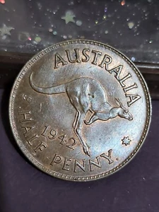 Australian 1942 i HALF PENNY CH UNC  - Picture 1 of 6