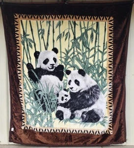 MANTA REVERSIBLE PANDA OSO BAMBÚ CABALLO AGUA ANIMAL DOS CAPAS TAMAÑO REINA - Imagen 1 de 4