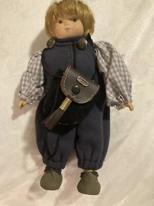 Kein Spielzeug German Collectable Winter Girl Doll Porcelain - Picture 1 of 17