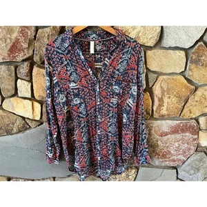 Anthropologie PILCRO women's multi color button down shirt. Beautiful print. S - Picture 1 of 7