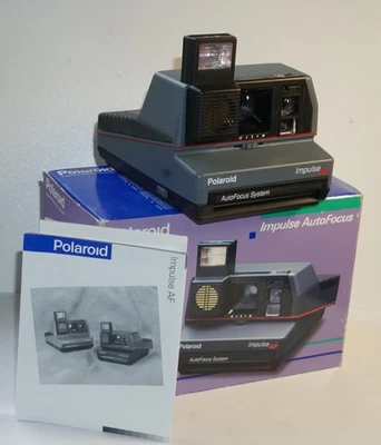 Macchina fotografica istantanea Polaroid 600 impulsi AF NUOVA autofocus GARANZIA autoscatto - Immagine 1 di 4