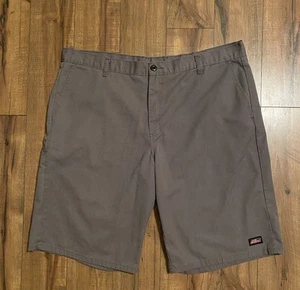 #961 Genuine Dickies Men’s Shorts Size 42 - Picture 1 of 11