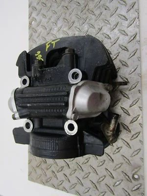 2000 YAMAHA V STAR 650 ENGINE TOP END FRONT CYLINDER HEAD Foto 1 de 4