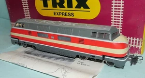 Trix Express 2260 DB V200 035 Metall rot-beige umlackiert i.OVP - Bild 1 von 3