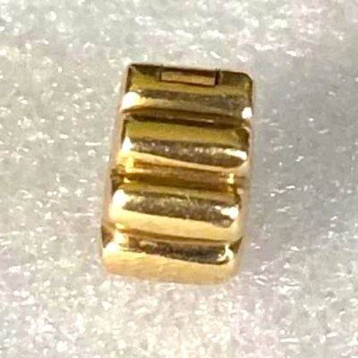 PANDORA 14K Solid Gold Ribbed Clip Charm - Image 1 of 4