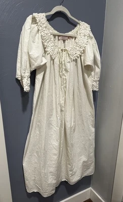 VTG VANDEMERE Cream Lace Cotton Cottage Core Nightgown L Victorian Crochet Lace￼ - Image 1 of 4