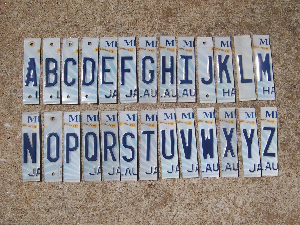 Single Mississippi Blue & White License Plate Letters for Crafts Signs Art - Image 1 of 1