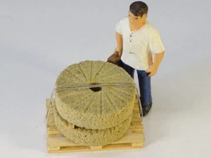 Ladegut auf Palette Spur 1 1:32 - Bild 1 von 3