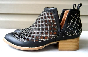 Jeffery Campbell Leather Taggart Bootie boots shoes 8.5 Black NEW - Picture 1 of 9