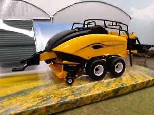 Britains New Holland Big Baler Square Baler 43266 1:32 Scale Farm Model - Picture 1 of 7