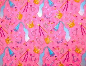 Girls Fabric 1 5/8 Yard SALE Princess Wand Crown Shoes Jewel Hat Pink Cotton Vtg - Picture 1 of 2