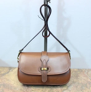 Bolso de hombro de cuero Dooney & Bourke EE. UU. 10,6x6,3x1,6 pulgadas usado - Imagen 1 de 10