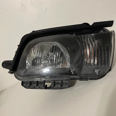 Faro base OEM CHEVY CAMERO 2012 LH 20981023 GMX521 2007-2013 Foto 1 de 4