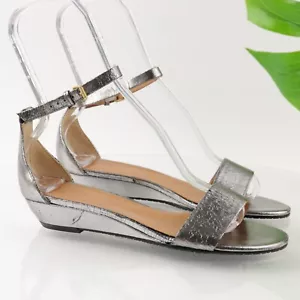 Marc Jacobs Women's Sandal Size 8.5 Wedge Heel Silver Leather Ankle Strap Shoe - Picture 1 of 12