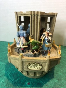 San Francisco Music Box The Wizard of Oz March of the Winkies (Read, No Box) - Foto 1 di 10