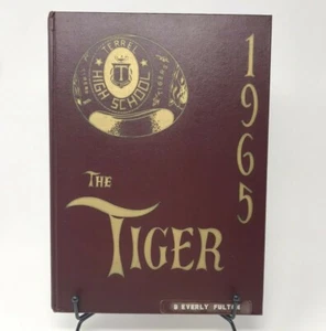 Annuario Vintage Terrell Liceo 1965 La Tigre con Firme Studenti - Foto 1 di 6