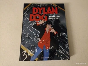 Dylan Dog volume "Tre per zero uguale tre" - 1^ Edizione Ottobre 2009 - Raro - Foto 1 di 7