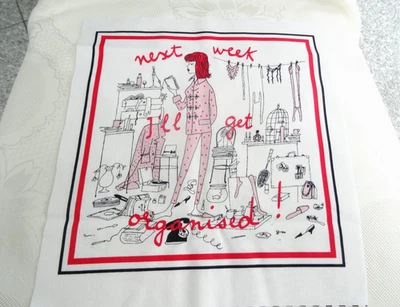 Schöner Stoff Panel LADY at HOME  Baumwolle ca. 29cm x 27cm Patchwork Basteln - Bild 1 von 4