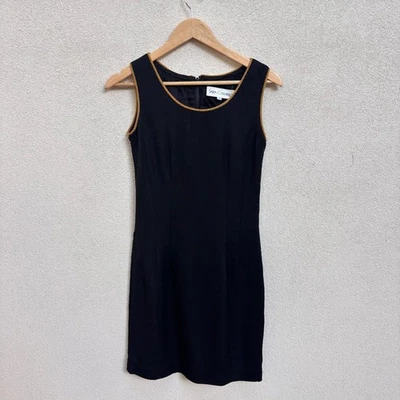 Mini Vestido Sara Campbell Negro con Detalle de Borde Dorado Lino Para Mujer Talla 4 LBD Foto 1 de 4