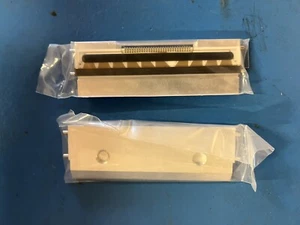 NEW 28-03702 Printhead For Ithaca 280, 900, 8000, And 8040 Printer 203 Dpi - Picture 1 of 3
