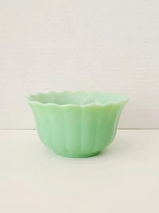 The Pioneer Woman Jade Bowl Excellent Condition Timeless Beauty - Picture 1 of 4