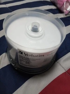 SEALED Verbatim Inkjet Printable DVD-R Discs 4.7GB 16X White 50 Pack VER95079 😘 - Afbeelding 1 van 3