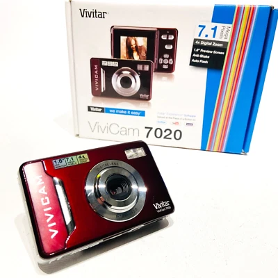 Vivitar Vivicam 7020 Compact Digital Camera, Red - Boxed, Excellent + Card - Image 1 of 4