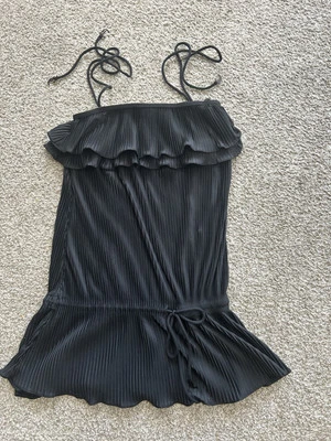 Top estilo bandeau negro Juicy Couture con correas encubrimiento de natación (P/S) Foto 1 de 3