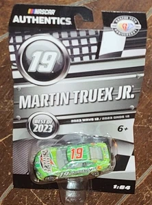 Nascar Authentics 2023 Wave 12 - #19 MARTIN TRUEX JR. 1:64 Vehicle #30304 - Picture 1 of 2