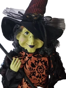 NEW BROOMSTICK Blvd GLAMOUR WITCH w/BROOM SHELF SITTER 28" Halloween GREEN FACE - Picture 1 of 10