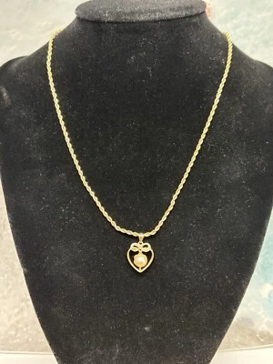 Único corazón perla de agua salada Akoya ❤️ colgante perla Mikimoto reutilizada Foto 1 de 4