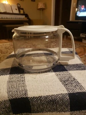Mr Coffee 10 Cup Replacement Glass Carafe Decanter Pot White - Image 1 of 4