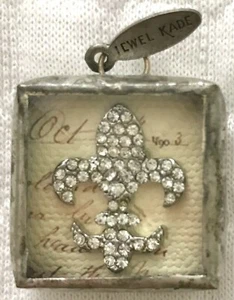 JEWEL KADE Reversible Charm Pendant Fleur De Lis Eiffel Tower Excellent - Picture 1 of 2