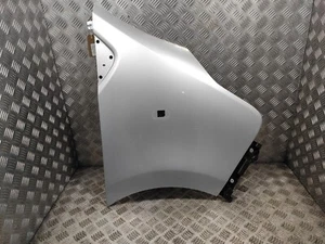 Renault Trafic MK3 1.6 Vivaro B 2015-19 Frontflügel rechts weiß 631001616R (V162) - Bild 1 von 13