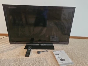 samsung television bravia 100cm x 60cm - Picture 1 of 2