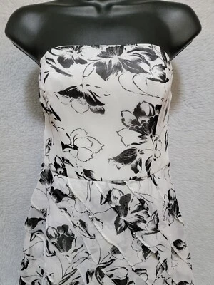 White House Black Market Womens Dress Size 0 Black White Floral - Image 1 of 4