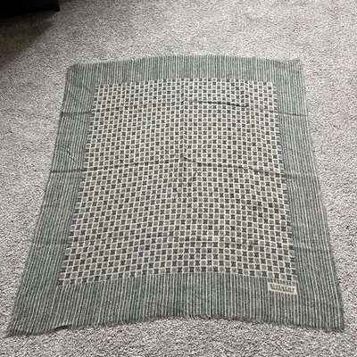 Bufanda vintage Givenchy nueva boutique chal verde gris geométrico 28x30 Foto 1 de 4